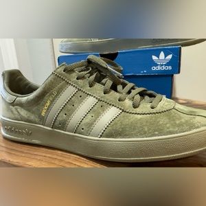 Adidas Broomfield 10